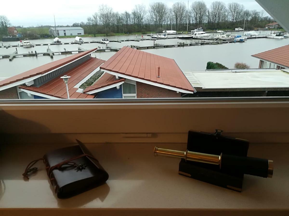 Kaeptn'S Koje Lejlighed Weener Eksteriør billede